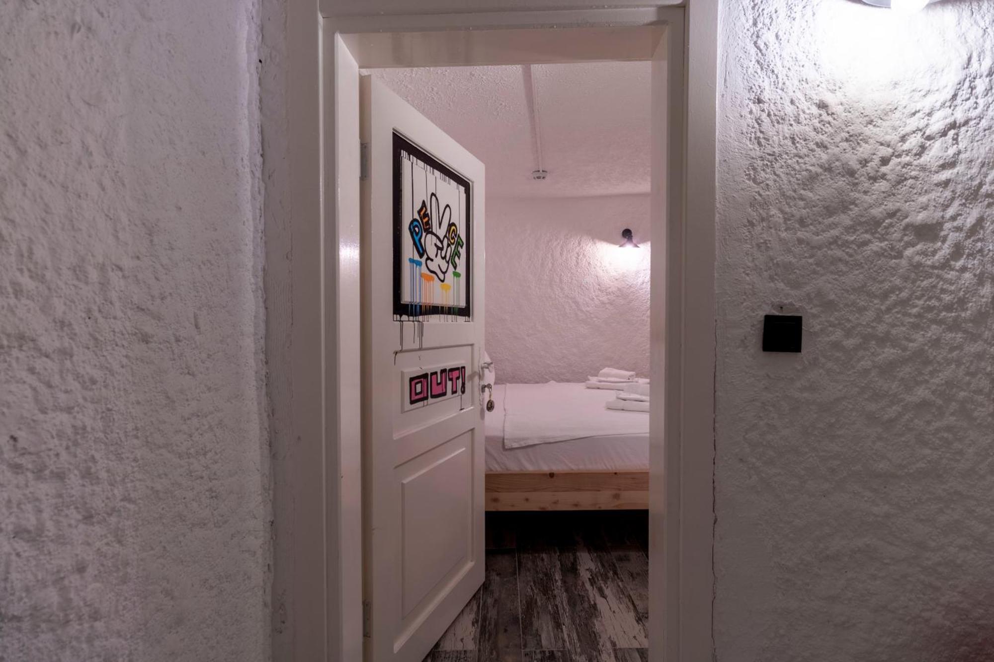 Alacati Gazde/Camere de închiriat