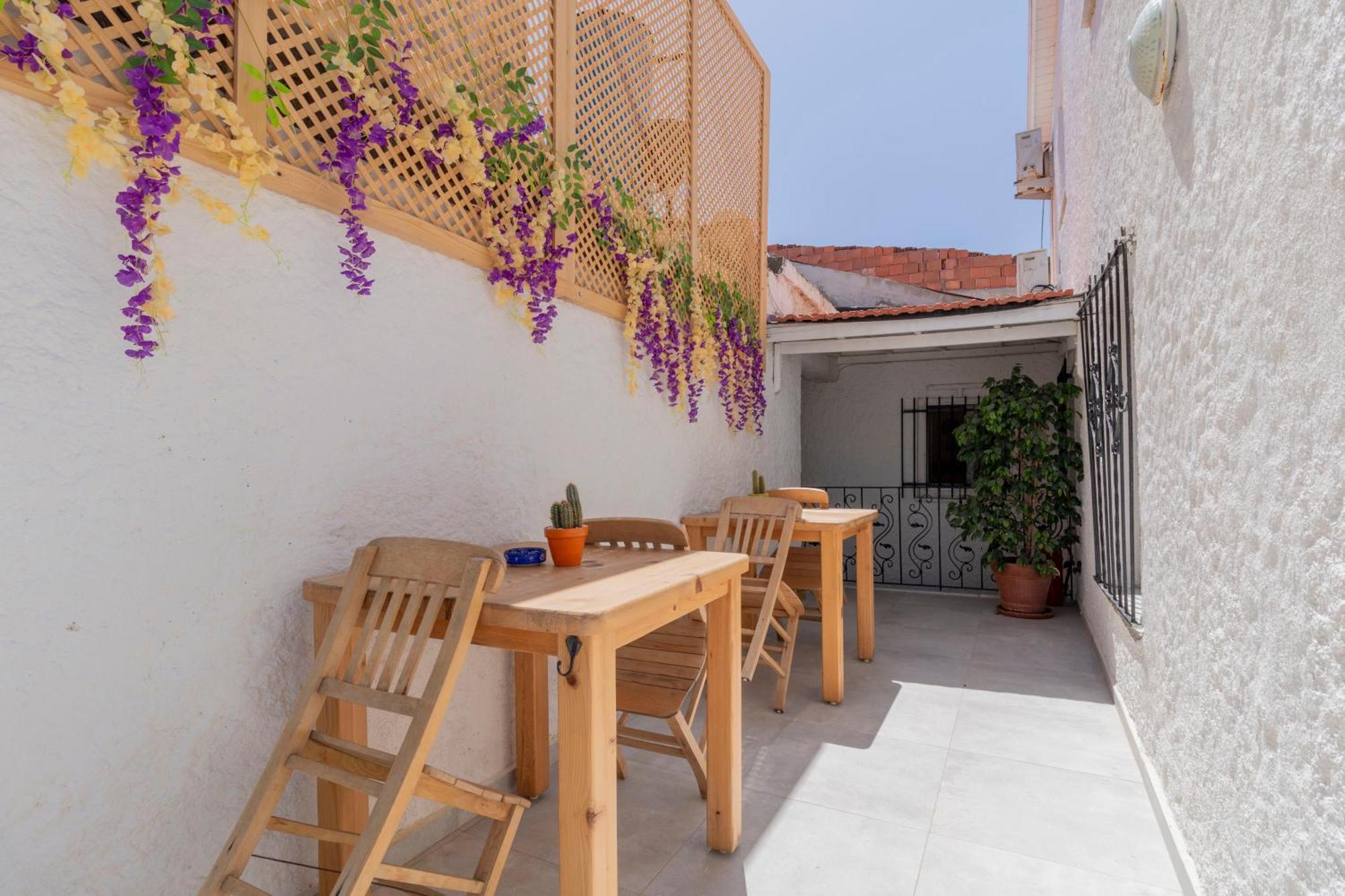 Gazde/Camere de închiriat Alacati