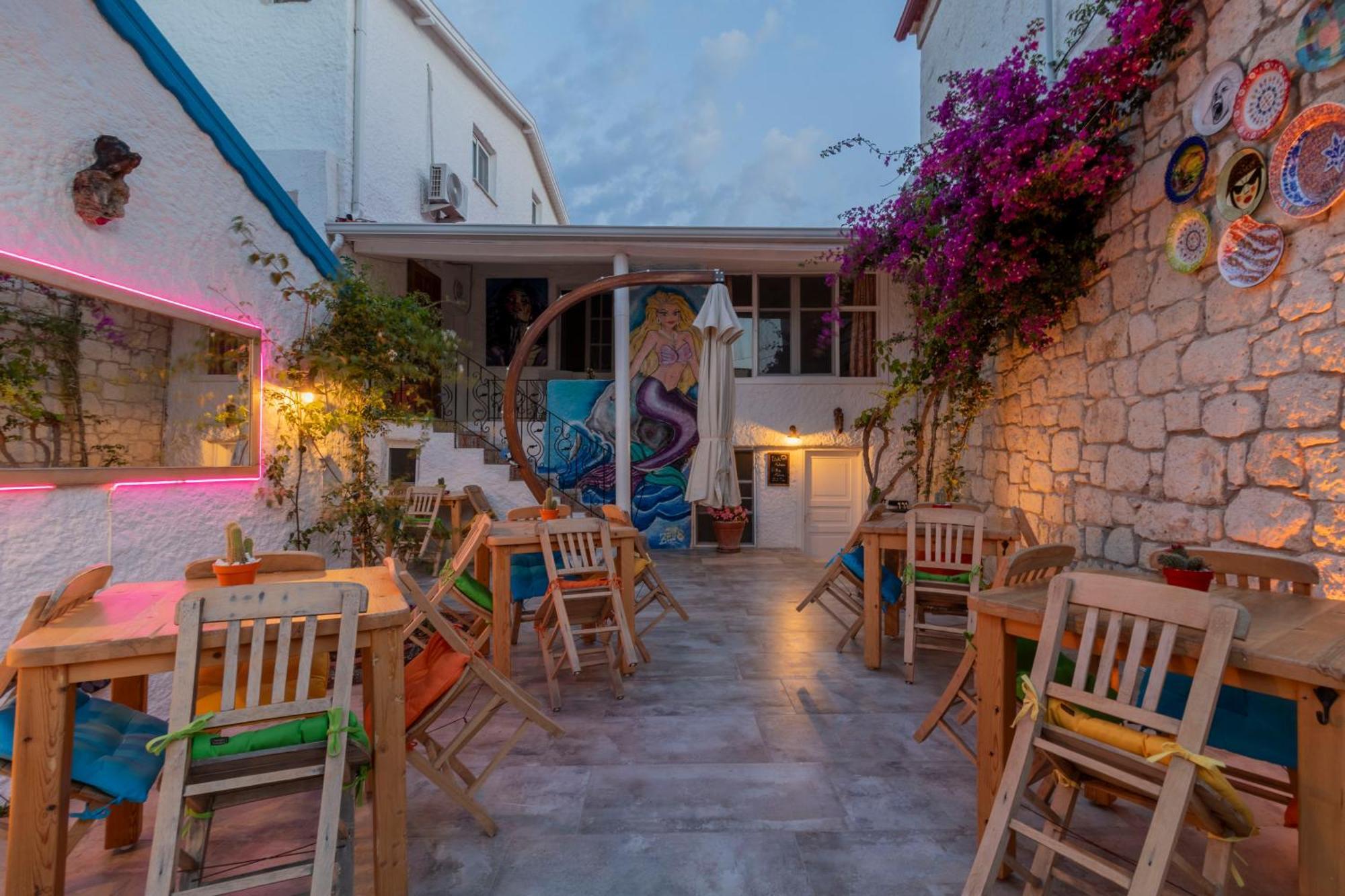 Gazde/Camere de închiriat Alacati *