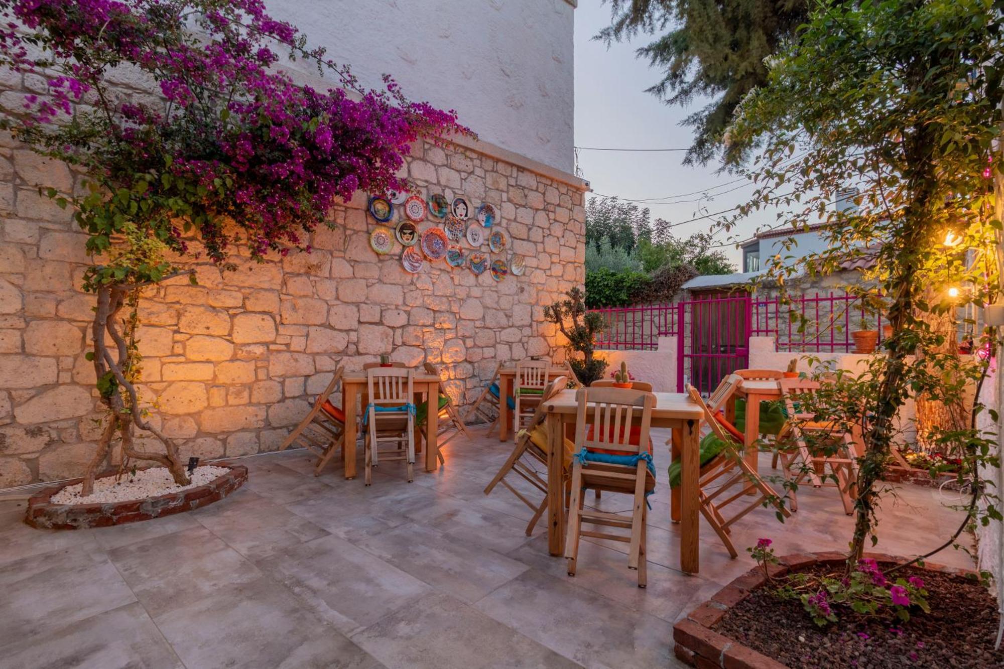 Alacati Homestay Cesme